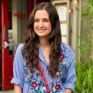 Meet your Posher, Danielle
